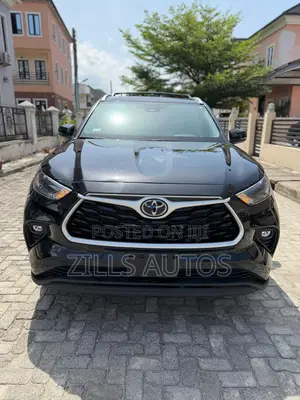 Toyota Highlander 2023 Black