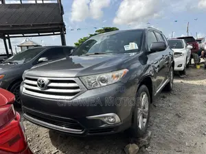 Toyota Highlander 2013 Gray