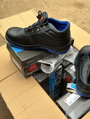 Safety Boots (Safety Gears)