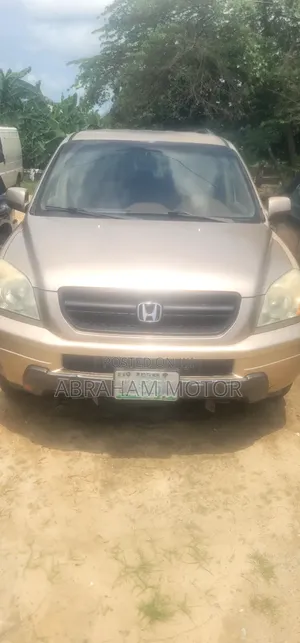 Honda Pilot 2002 Gold