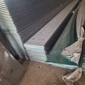 U Lock Danpalon and Skylight