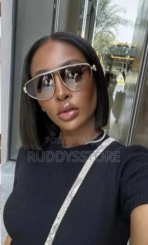 Luxury Loewe Oversized Sun Glasses