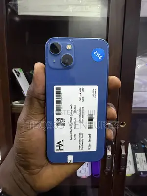Apple iPhone 13 128 GB