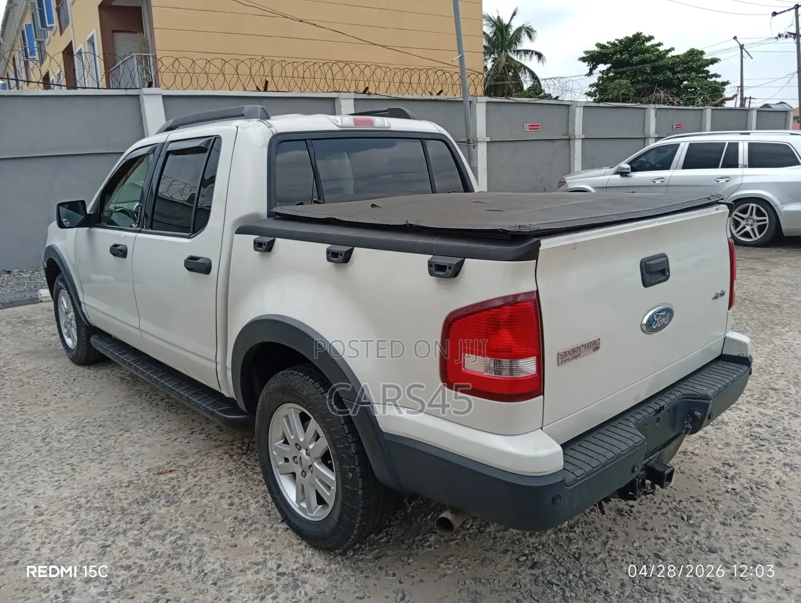 Ford Explorer 2009 White