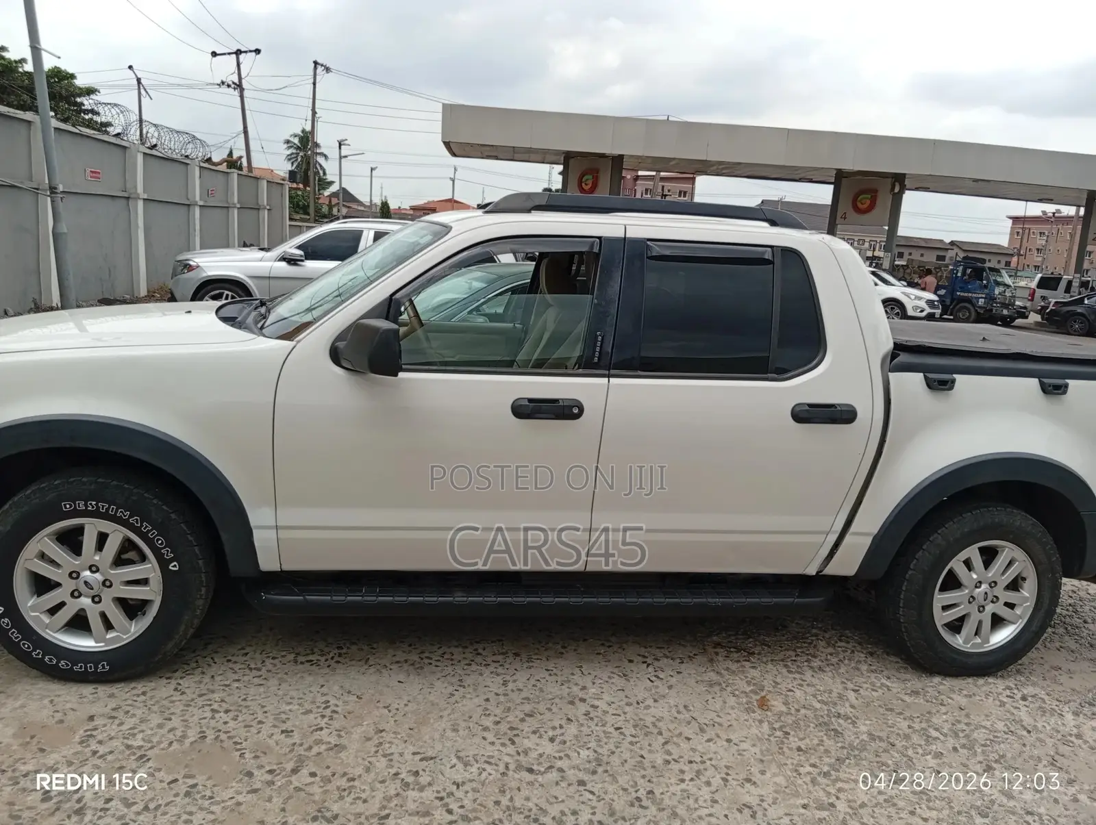 Ford Explorer 2009 White
