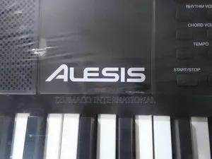 Alesis Melody 61 Keyboard – 61 Keys | Complete Package