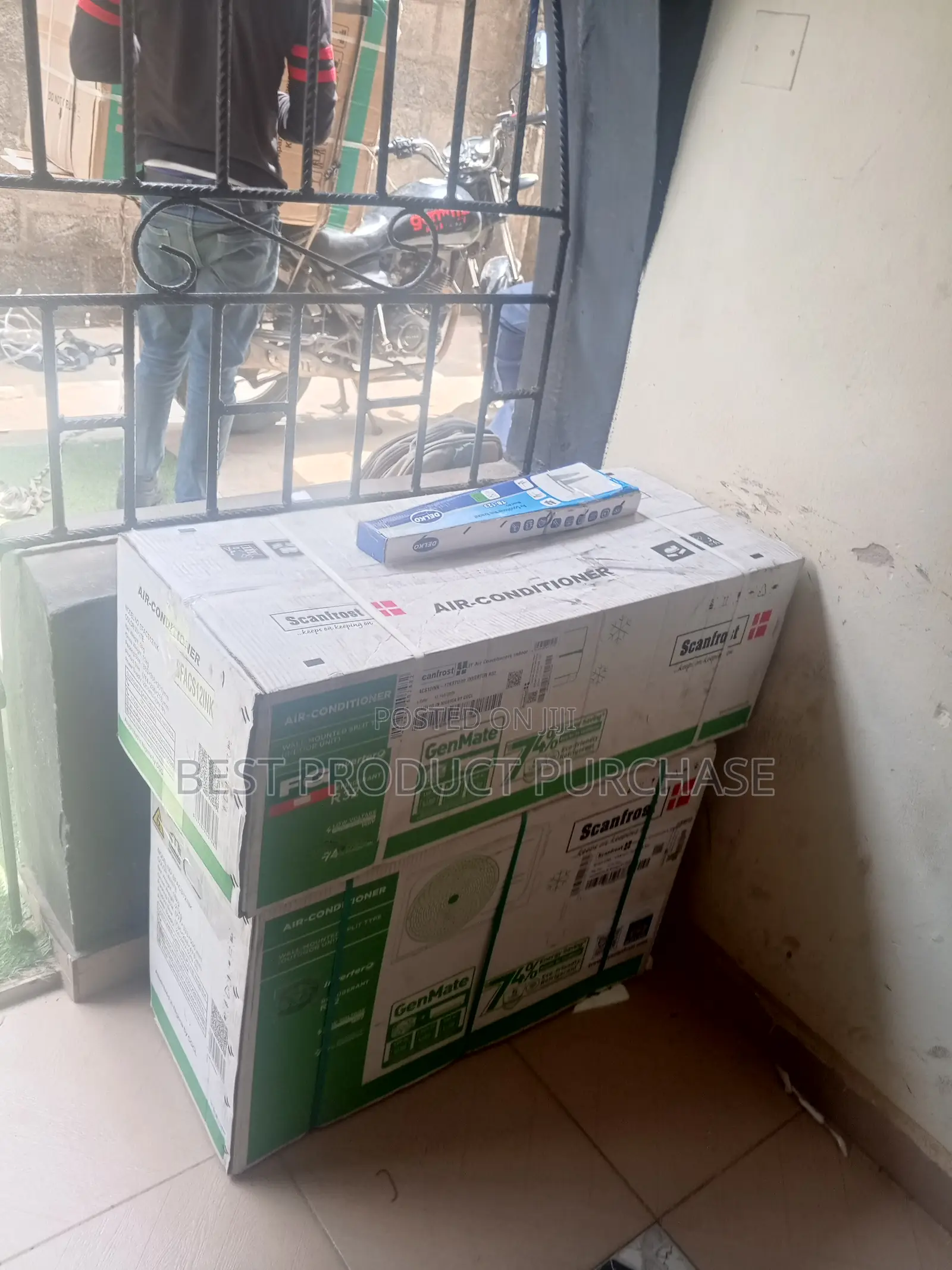 Power Saving Scanfrost Genmate 1.5hp Aircon
