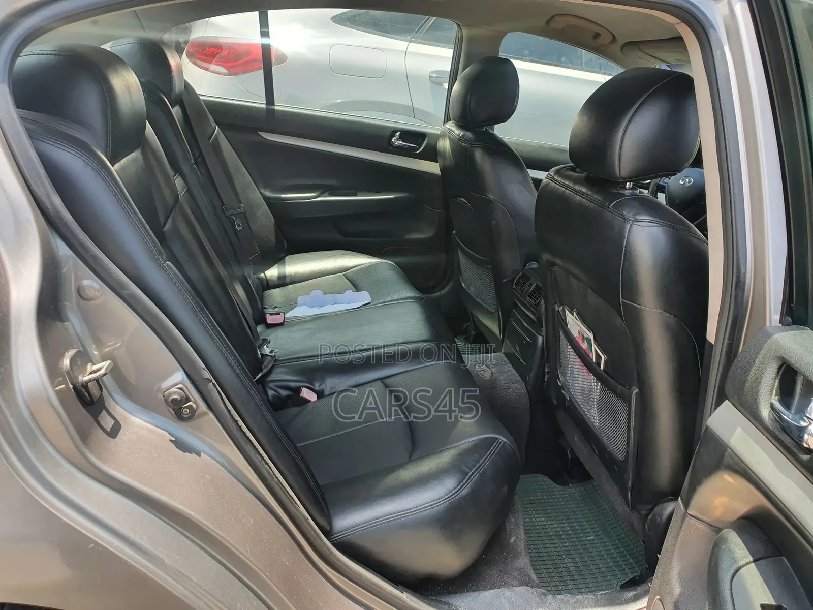 Infiniti G 2009 Gray