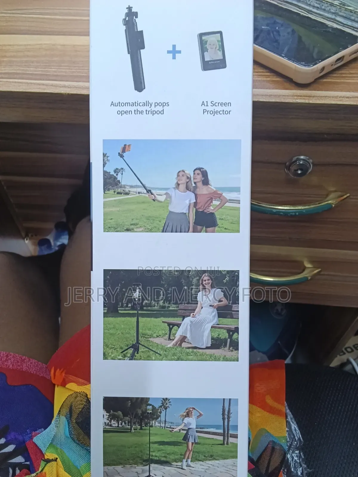 Screen Casting Selfie Stick