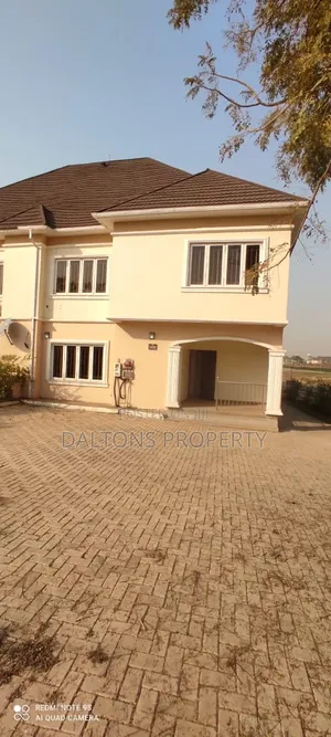 3bdrm Duplex in Riverpack Estate, Sabon Lugbe for sale