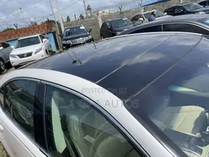 Lexus ES 350 FWD 2017 White
