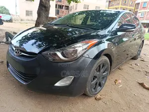Hyundai Elantra 2013 Black
