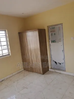 2bdrm Block of Flats in Ayobo for rent