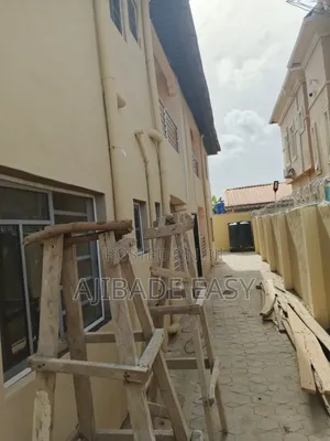 2bdrm Block of Flats in Ayobo for rent