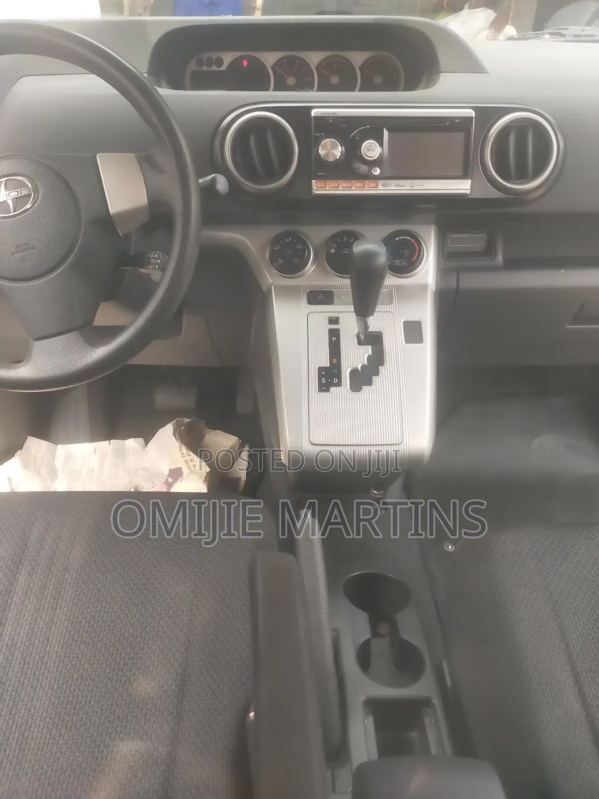 Toyota Corolla 2010 Silver