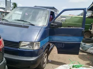 Volkswagen Transporter 2002 Blue