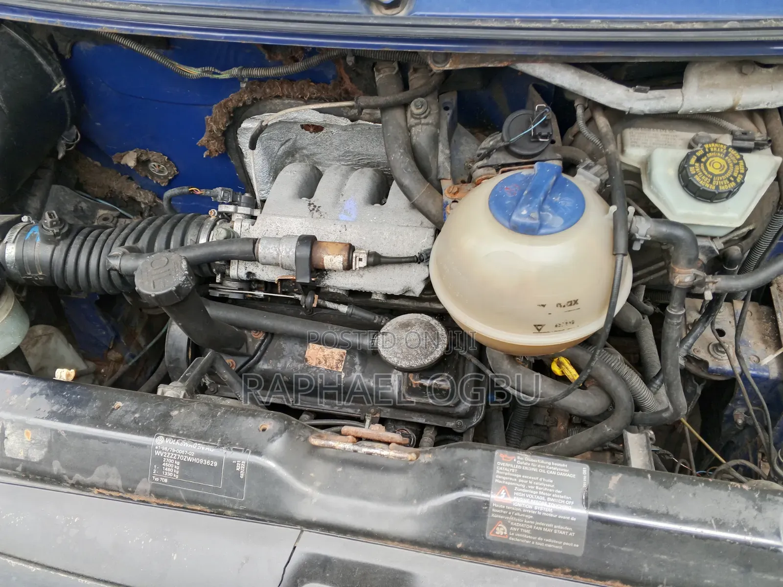Volkswagen Transporter 2002 Blue