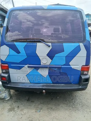 Volkswagen Transporter 2002 Blue
