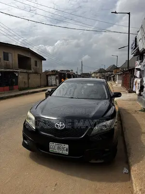 Toyota Camry SE 4dr Sedan (2.5L 4cyl 6AM) 2010 Black