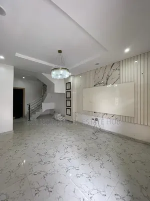 4bdrm Duplex in Lekki Phase 2 for rent