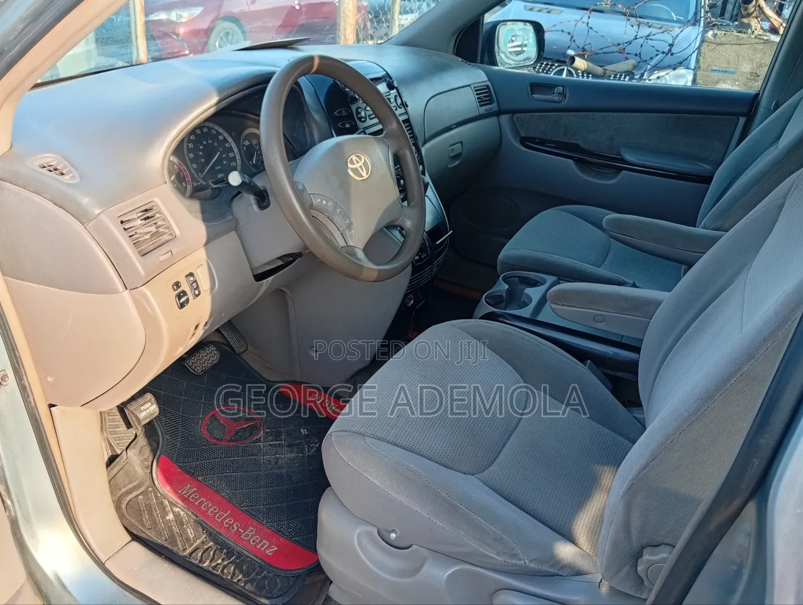 Toyota Sienna 2006 Blue