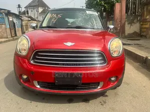 Mini Cooper 2014 Red