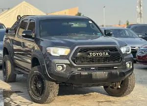 Toyota Tacoma 2018 Black