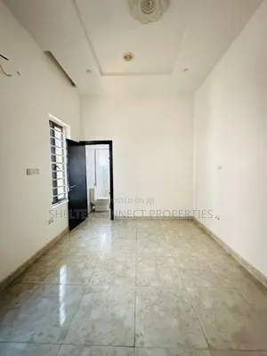 5bdrm Duplex in Osapa london for rent