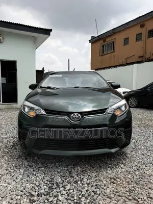 Toyota Corolla LE 4dr Sedan (1.8L 4cyl CVT) 2015