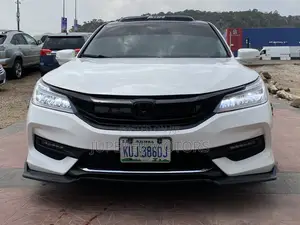 Honda Accord Sport SE 4dr Sedan FWD (2.4L 4cyl 2A) 2017 White