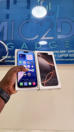 Apple iPhone 16 Pro Max 256 GB Gold