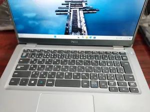 Laptop Dell Latitude 5310 8GB Intel Core i5 SSD 256GB