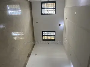 5bdrm Duplex in Kado Estate for rent