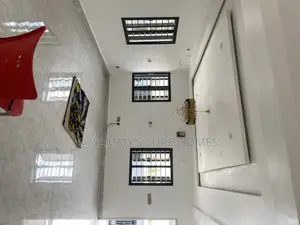 5bdrm Duplex in Kado Estate for rent