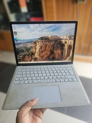 Laptop Microsoft Surface Laptop 8GB Intel Core i5 SSD 256GB