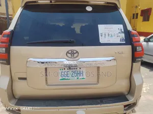 Lexus GX 470 2008 Gold