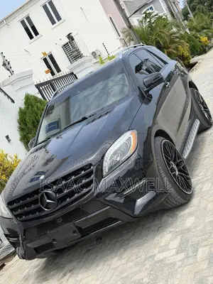 Mercedes-Benz M Class 2014 Black