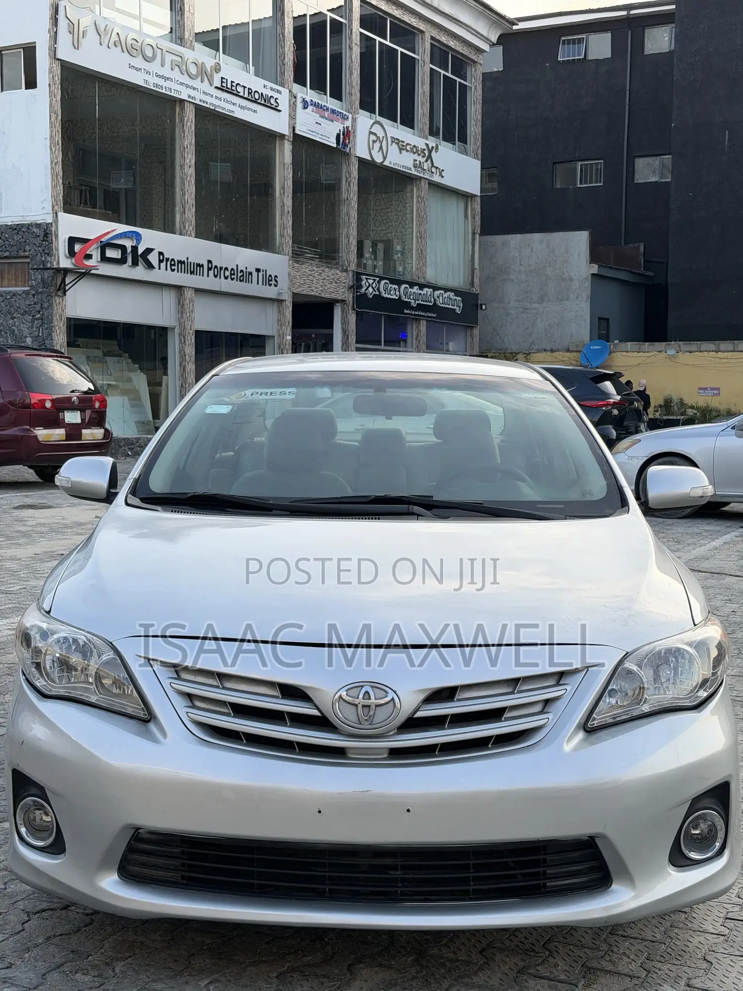 Toyota Corolla 2011 Silver