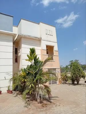 Furnished 4bdrm Duplex in Luzville Court, Kaura for rent