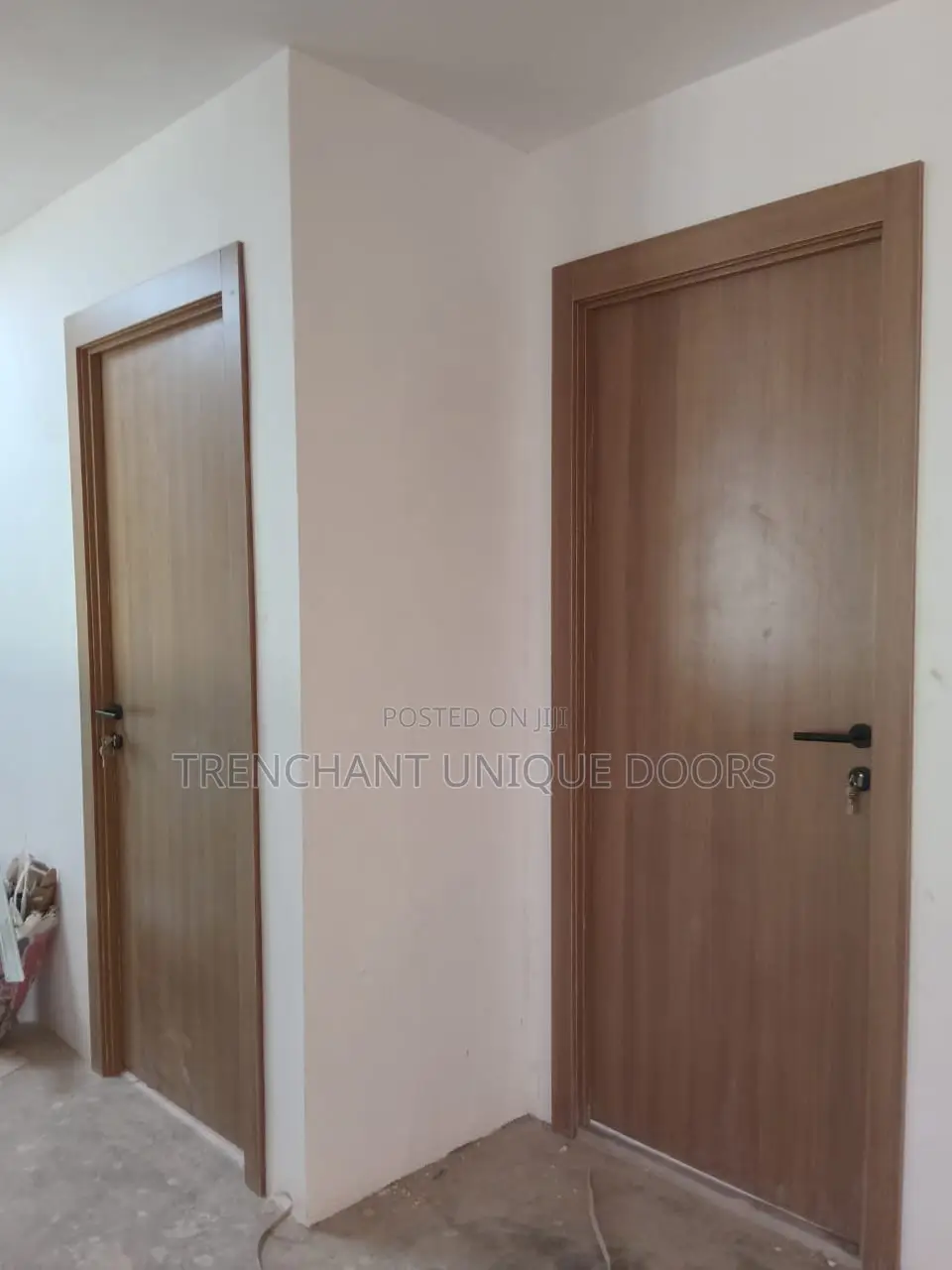 HDF Door With Frame and Acrytrave, Keylock and Installations