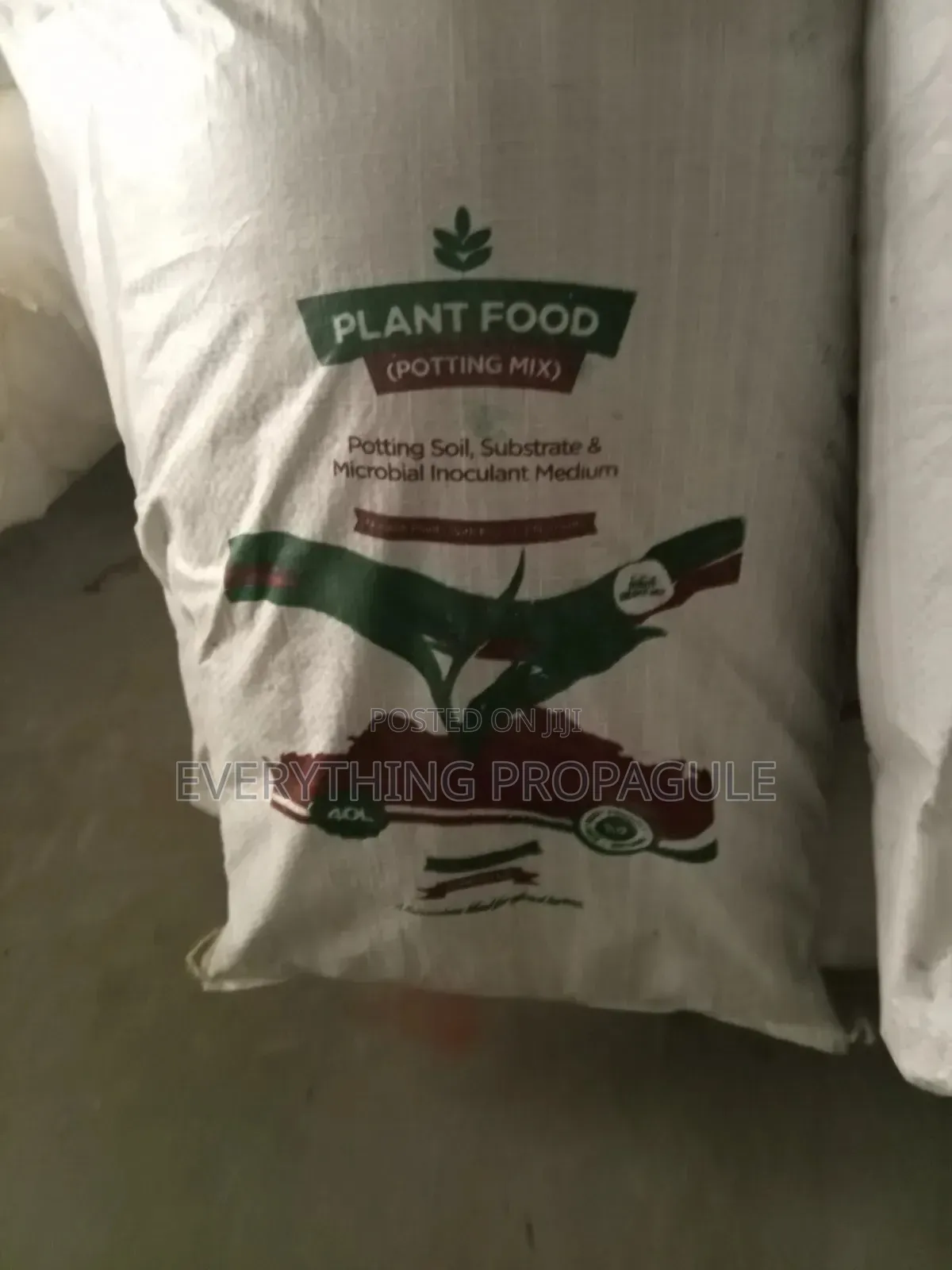 Plant Food Potting Mix 70L