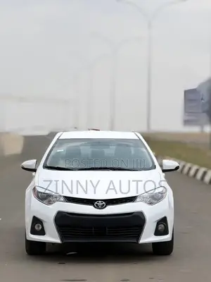 Toyota Corolla 2014 White