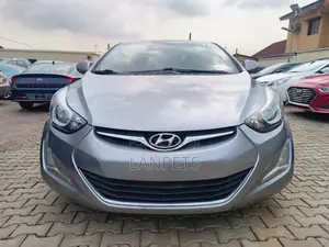 Hyundai Elantra 2015 Silver