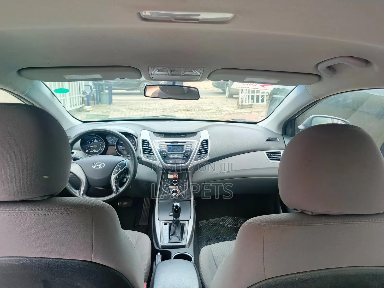 Hyundai Elantra 2015 Silver