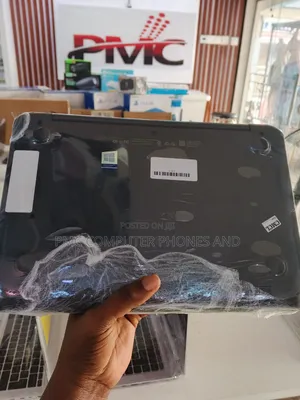 Laptop HP Stream Laptop 4GB Intel Celeron SSD 60GB
