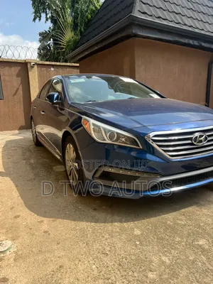 Hyundai Sonata Sport 4dr Sedan (2.4L 4cyl 6A) 2015 Blue