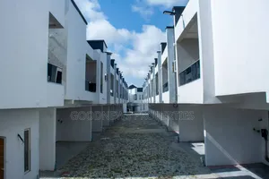4bdrm Duplex in Curbert Court @Lekki, Ajah for sale