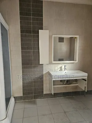 3bdrm Townhouse / Terrace in Main Maita, Maitama for rent