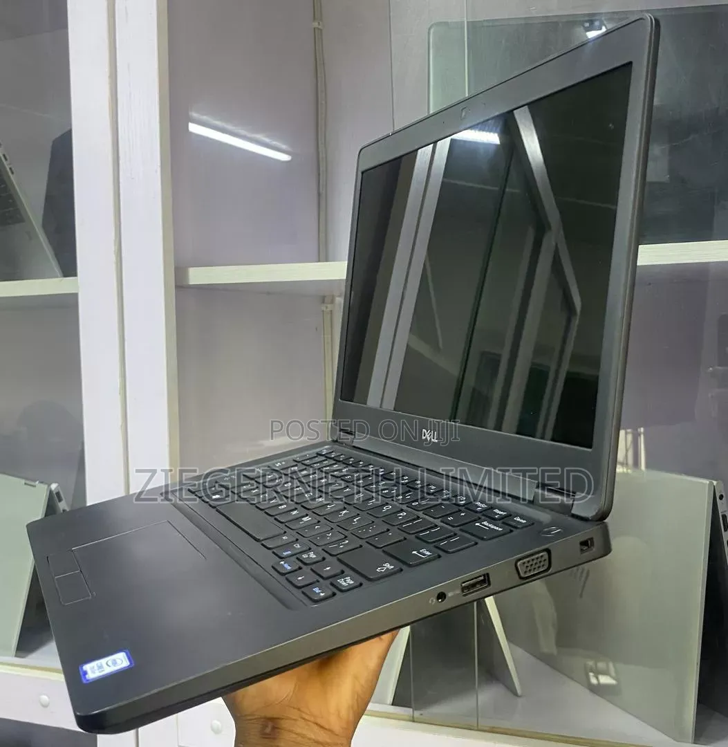 Laptop Dell Latitude 5490 8GB Intel Core i5 SSD 256GB