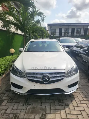 Mercedes-Benz E350 Base 4Matic Sedan AWD (3.5L 6cyl 7A) 2014 White